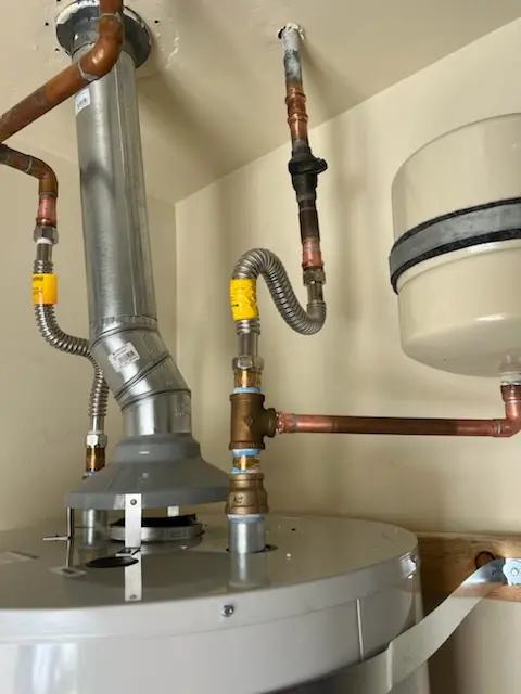 Water heater installation and plumbing repair in Chapel Knoll